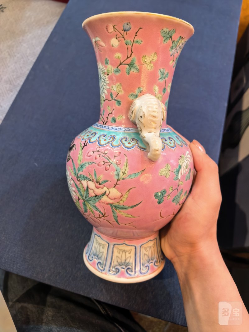 清光绪 胭脂红底粉彩双象耳瓶 - 图4